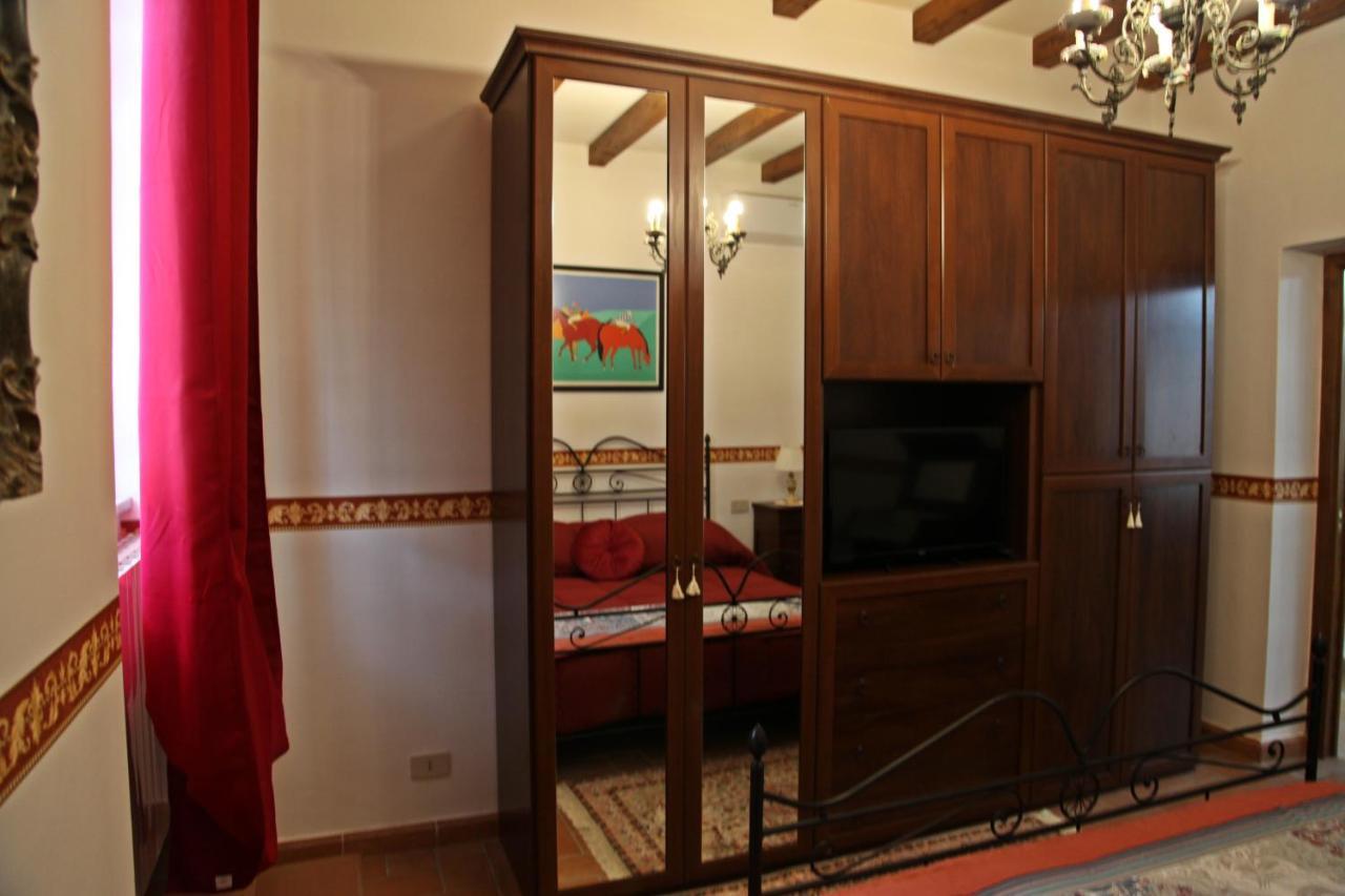 Casa Vacanze Nives Tuscania Exterior photo